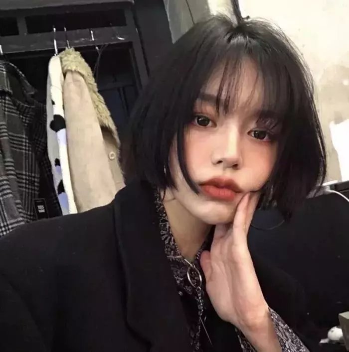 街头俏妞